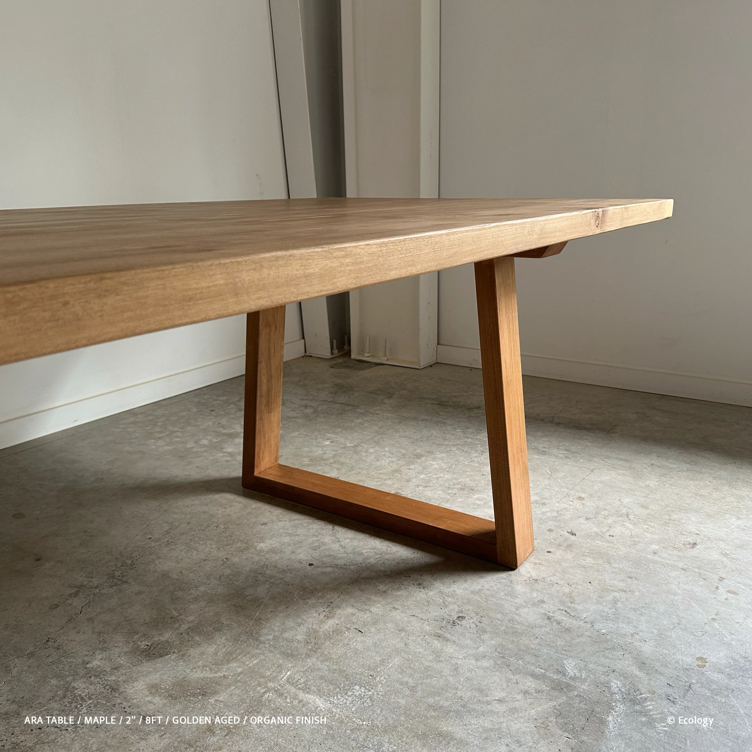 Ara Table - Image 13