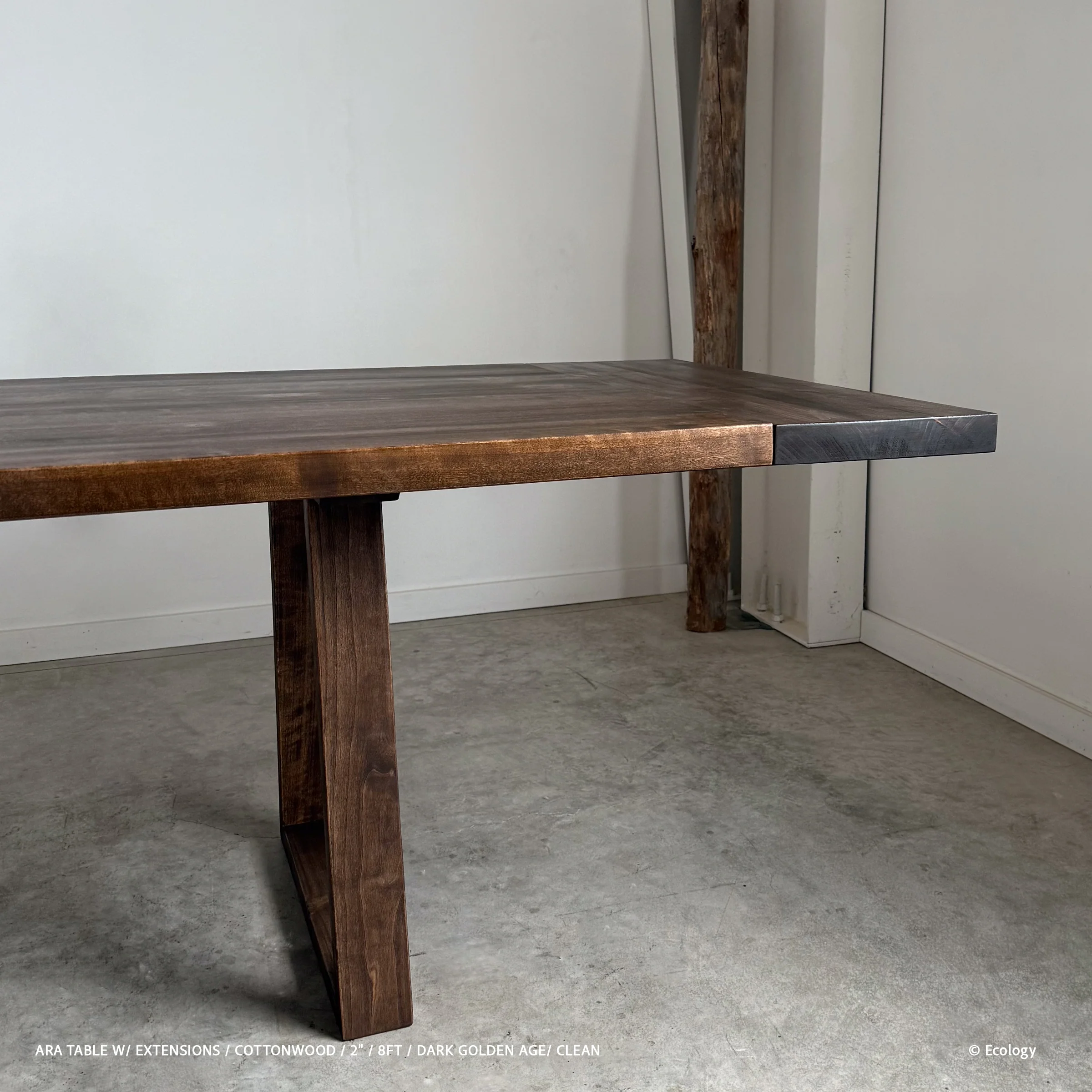 Ara Table - Image 8