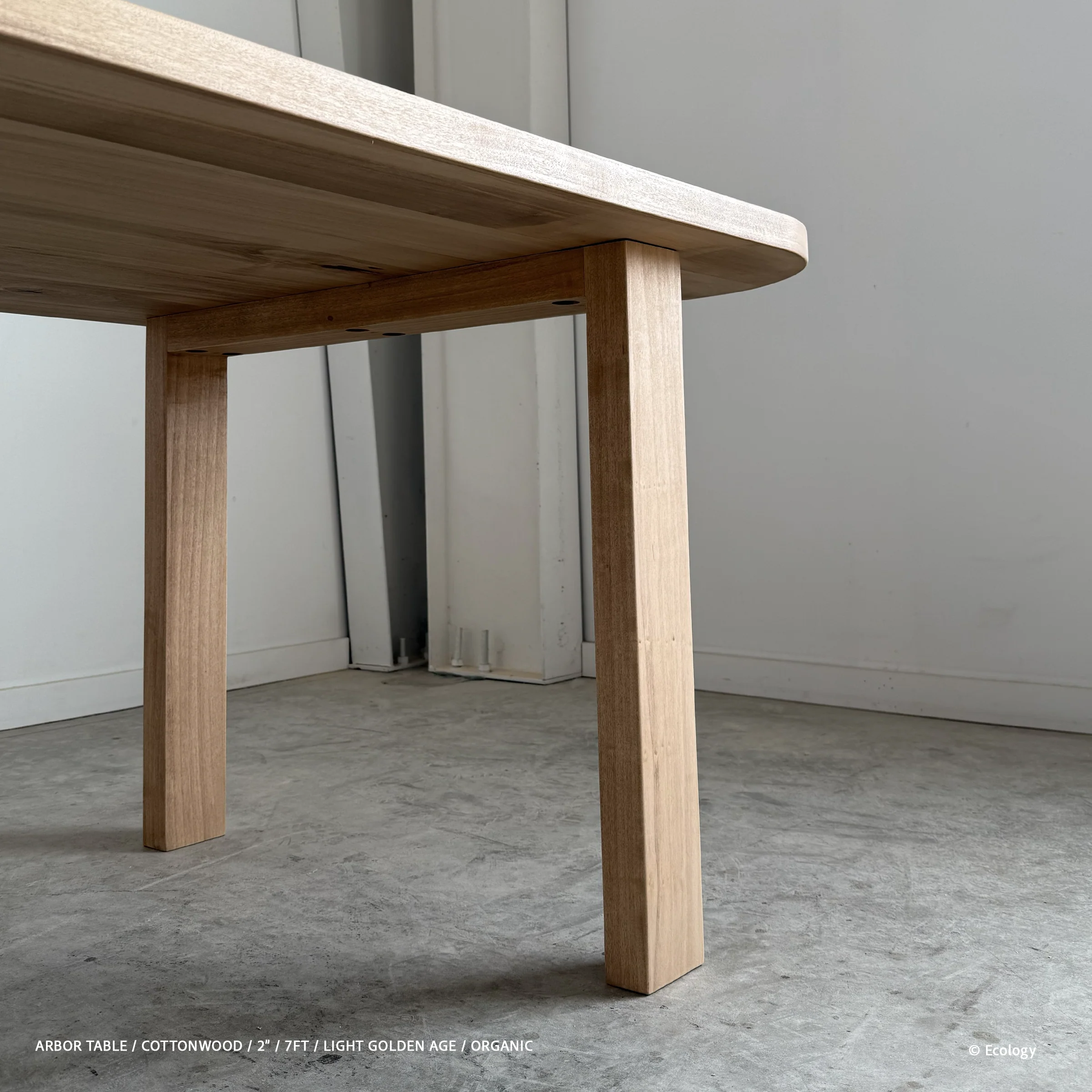 Arbor Table - Image 15
