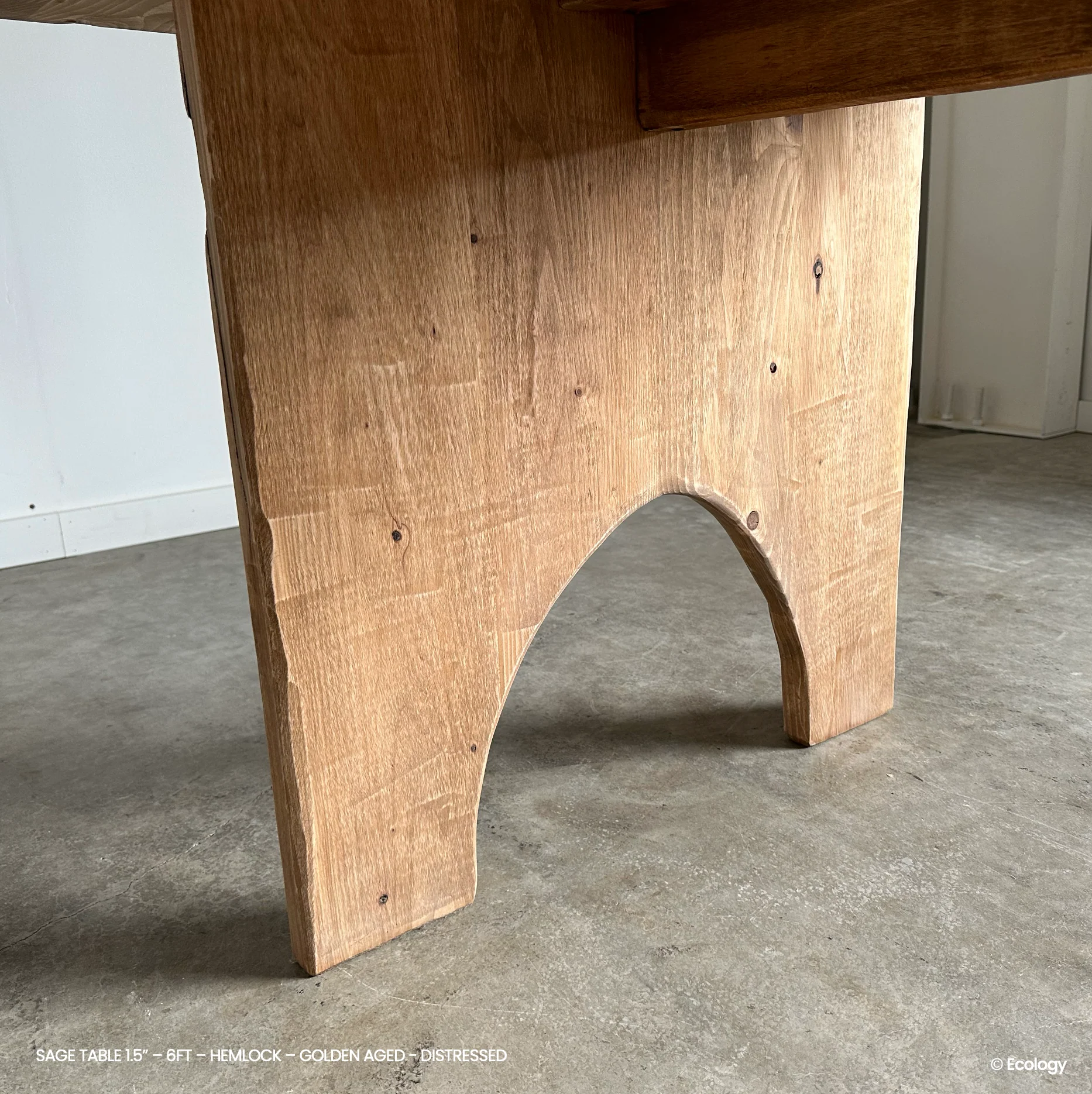 Sage Table - Image 12